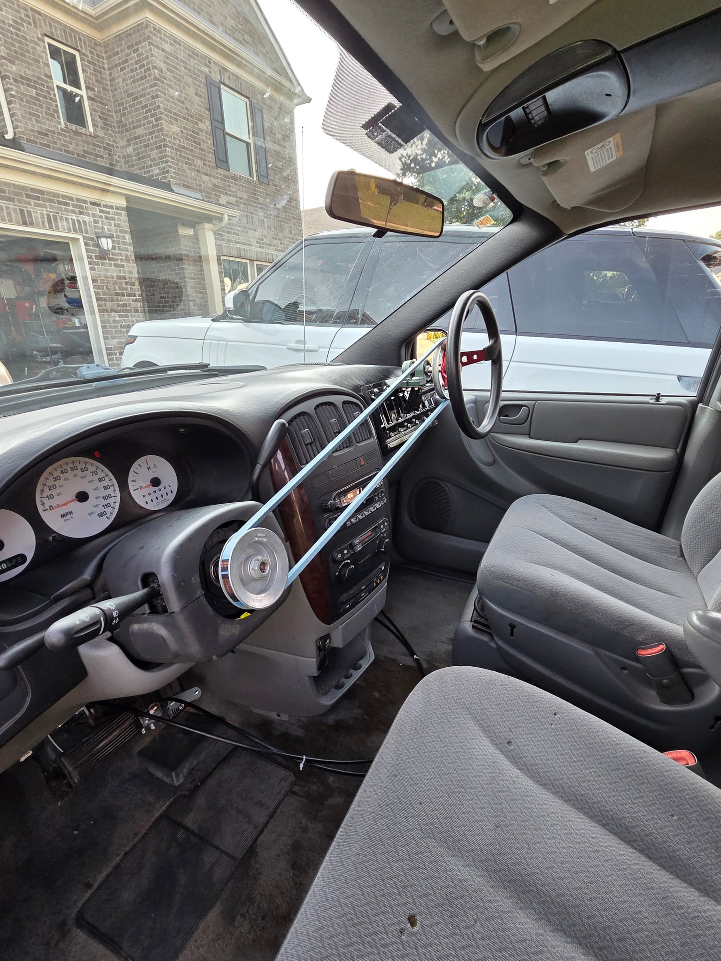 2004 town and country [POV]